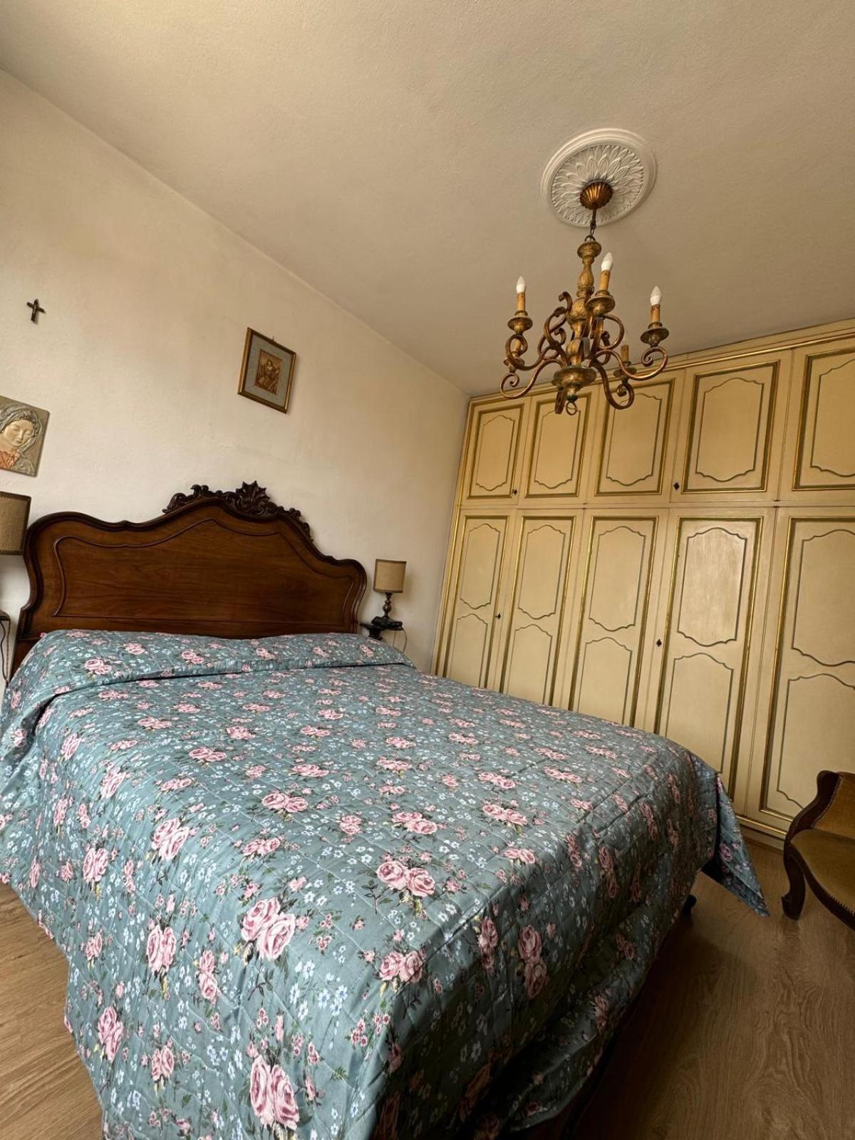 Micheli Suite Anfiteatro Square Lucca Esterno foto