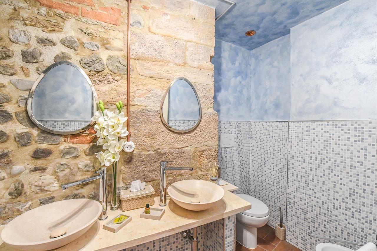 Micheli Suite Anfiteatro Square Lucca Esterno foto